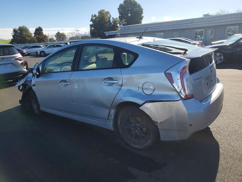 Photo 2 from auction – 2013 TOYOTA PRIUS with VIN JTDKN3DU0D5686509