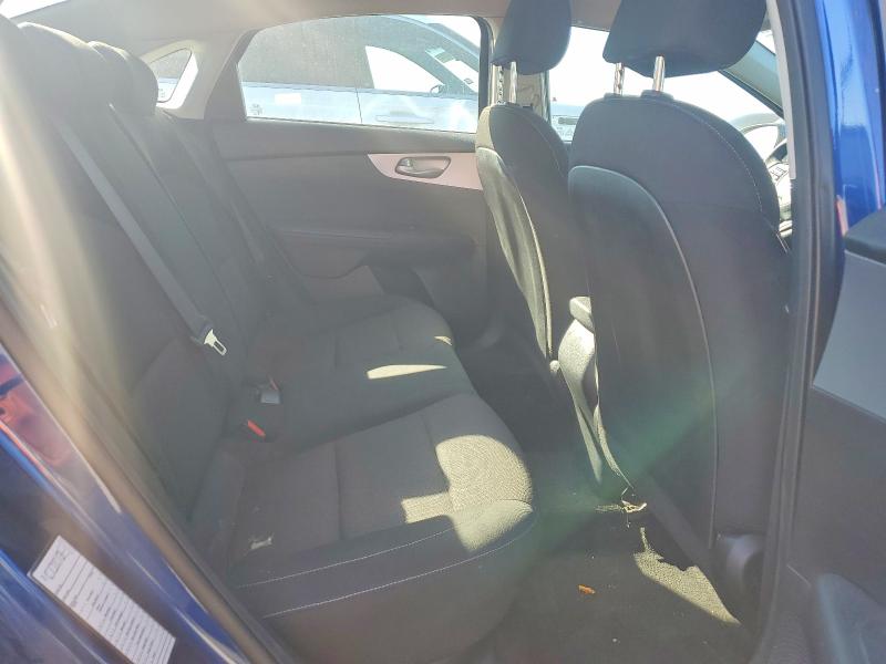 Photo 10 from auction – 2022 KIA FORTE FE with VIN 3KPF24AD8NE460129