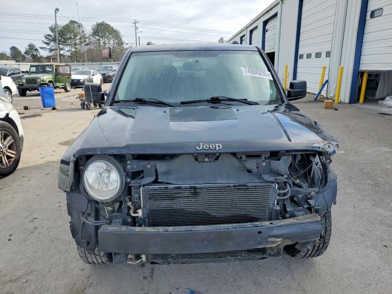 Photo 5 from auction – 2017 JEEP PATRIOT SP with VIN 1C4NJPBAXHD102895