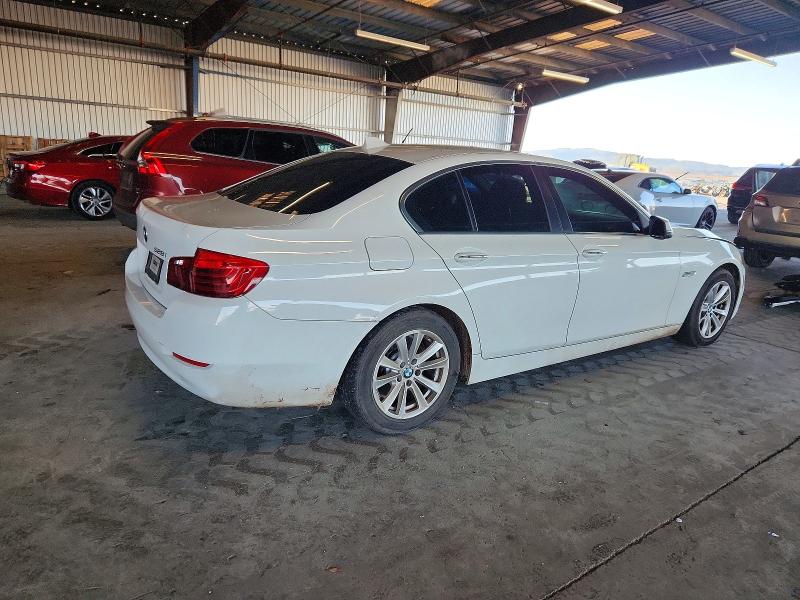Photo 3 from auction – 2016 BMW 528 with VIN WBA5A5C52GD526508
