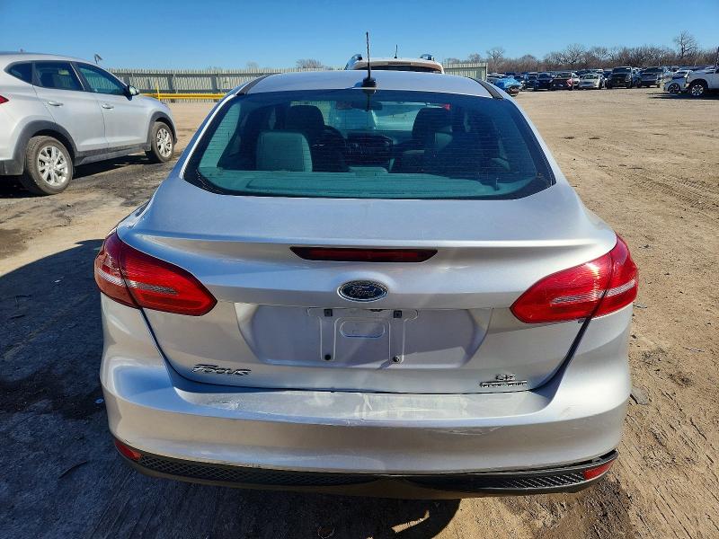 Photo 6 from auction – 2015 FORD FOCUS SE with VIN 1FADP3F25FL365648