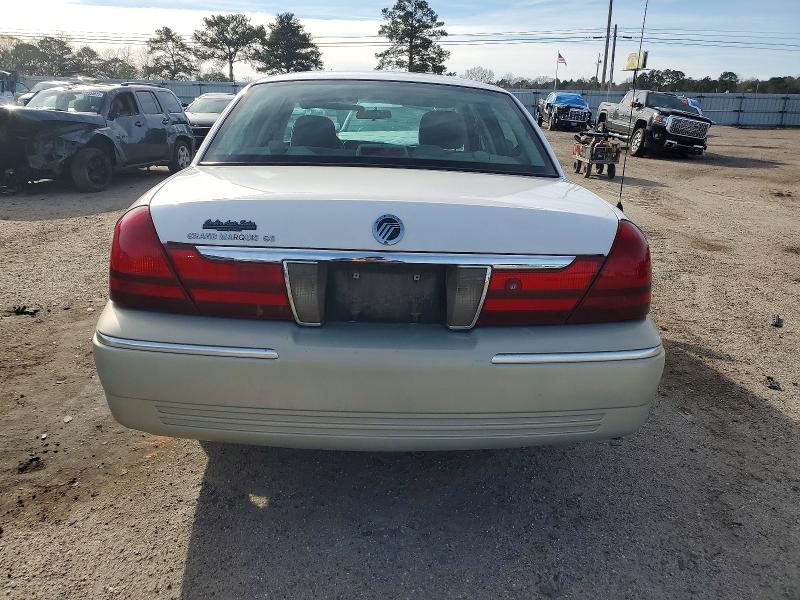 Photo 6 from auction – 2005 MERCURY GRAND MARQ with VIN 2MEFM74W55X611316