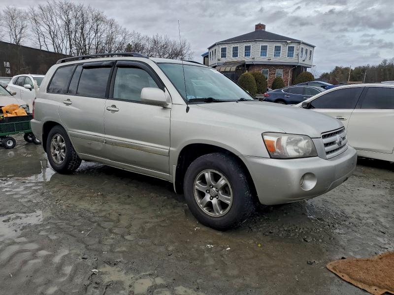Photo 4 from auction – 2005 TOYOTA HIGHLANDER with VIN JTEDP21A650049187