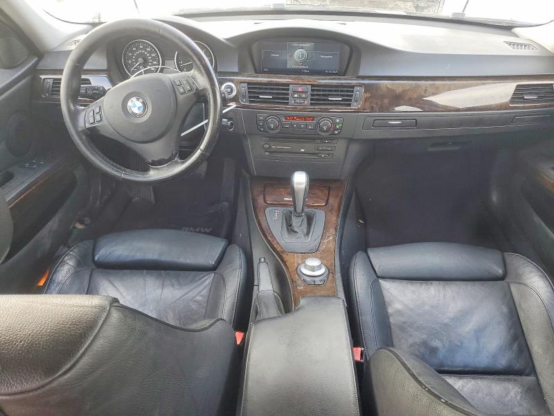 Photo 8 from auction – 2006 BMW 330 I with VIN WBAVB33596PS13549