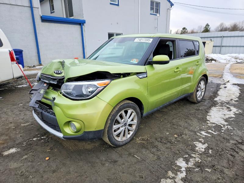 KIA SOUL + 2018 with VIN KNDJP3A50J7889371 - Photo from auction