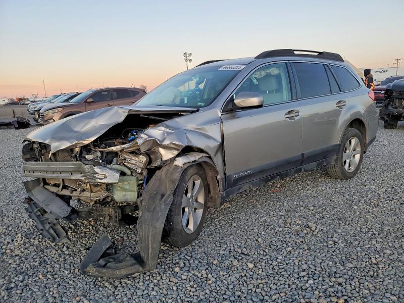 SUBARU OUTBACK 2. 2014 with VIN 4S4BRCCC8E3272075 - Photo from auction