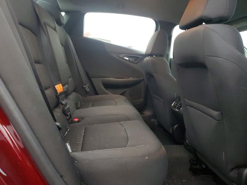 Photo 10 from auction – 2016 CHEVROLET MALIBU LT with VIN 1G1ZE5ST3GF327750