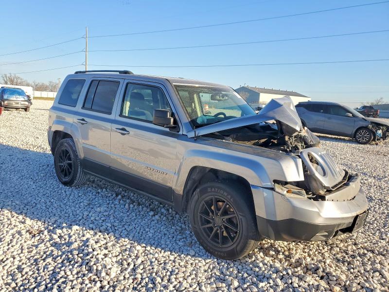 Photo 4 from auction – 2016 JEEP PATRIOT SP with VIN 1C4NJPBB3GD702777