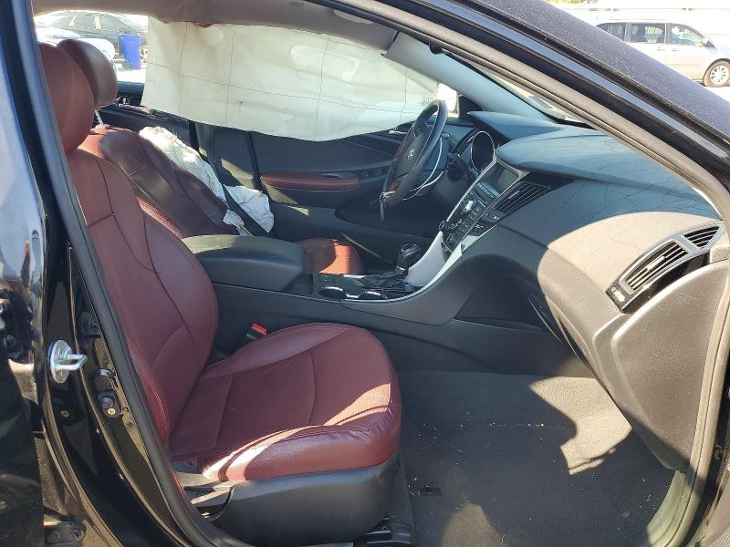 Photo 7 from auction – 2011 HYUNDAI SONATA with VIN 5NPEC4AB5BH225640