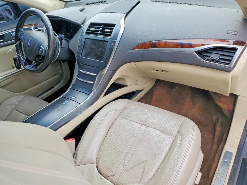 Photo 8 from auction – 2015 LINCOLN MKZ with VIN 3LN6L2JK2FR603114