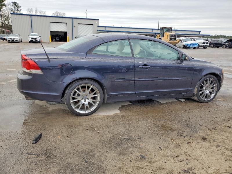Photo 3 from auction – 2006 VOLVO C70 T5 with VIN YV1MC68226J001570