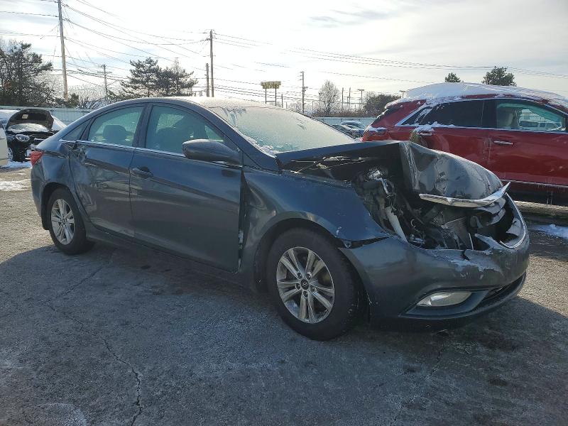 Photo 4 from auction – 2013 HYUNDAI SONATA GLS with VIN 5NPEB4AC5DH508554