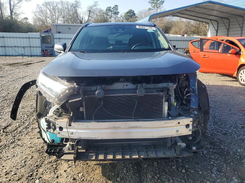 Photo 5 from auction – 2021 TOYOTA RAV4 with VIN 2T3W1RFV9MC167863