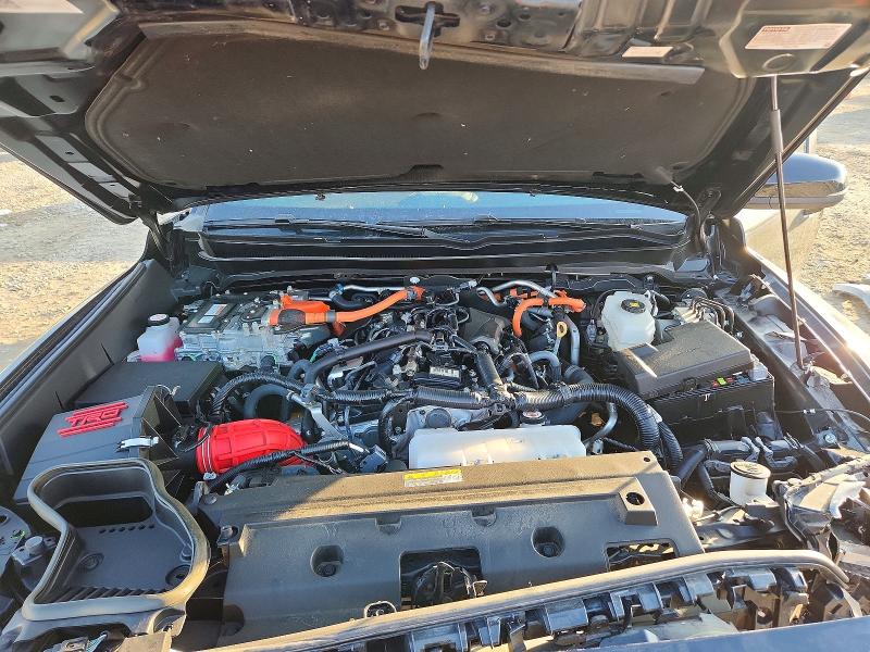 Photo 11 from auction – 2024 TOYOTA TACOMA DOU with VIN 3TYLC5LN5RT003211