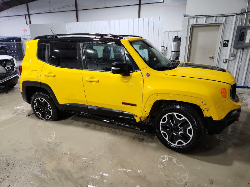 Photo 4 from auction – 2016 JEEP RENEGADE T with VIN ZACCJBCT1GPD18824