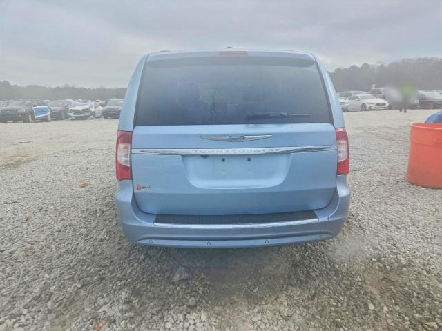 Photo 6 from auction – 2013 CHRYSLER TOWN & COU with VIN 2C4RC1CG2DR677530