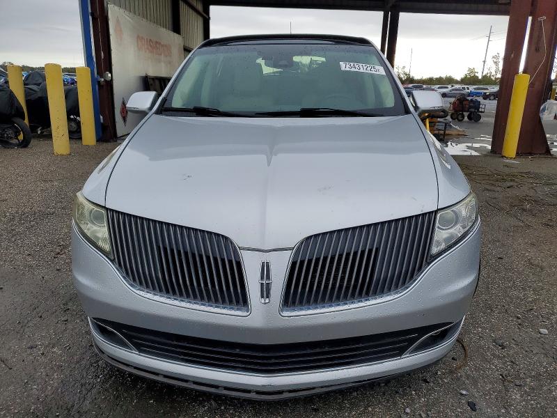 Photo 5 from auction – 2014 LINCOLN MKT with VIN 2LMHJ5AT2EBL50838