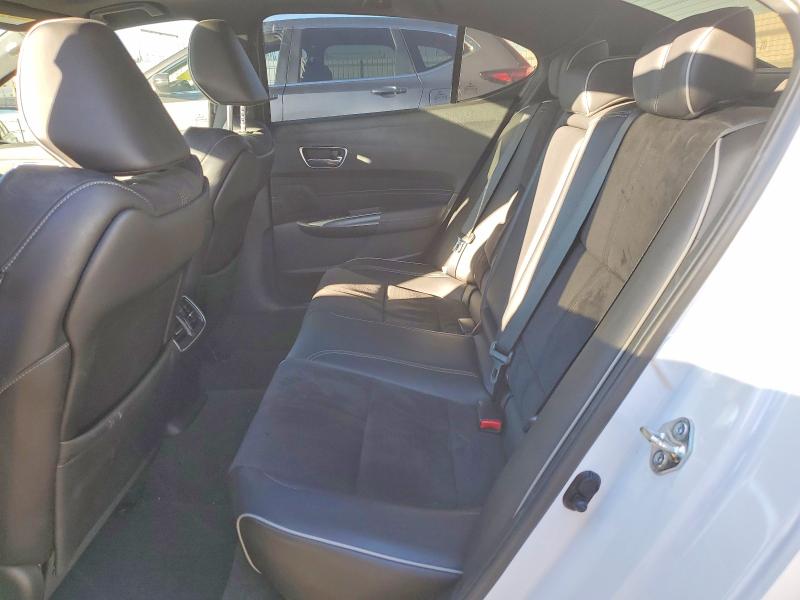 Photo 10 from auction – 2019 ACURA TLX TECHNO with VIN 19UUB2F65KA003798