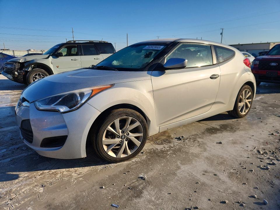 HYUNDAI VELOSTER 2016 with VIN KMHTC6AD1GU270328 - Photo from auction