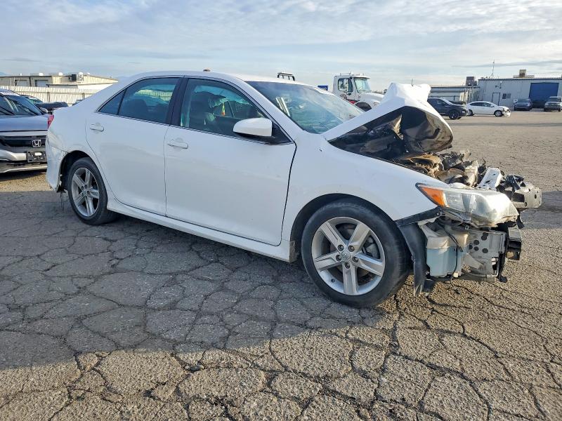 Photo 4 from auction – 2014 TOYOTA CAMRY with VIN 4T1BF1FK6EU363288