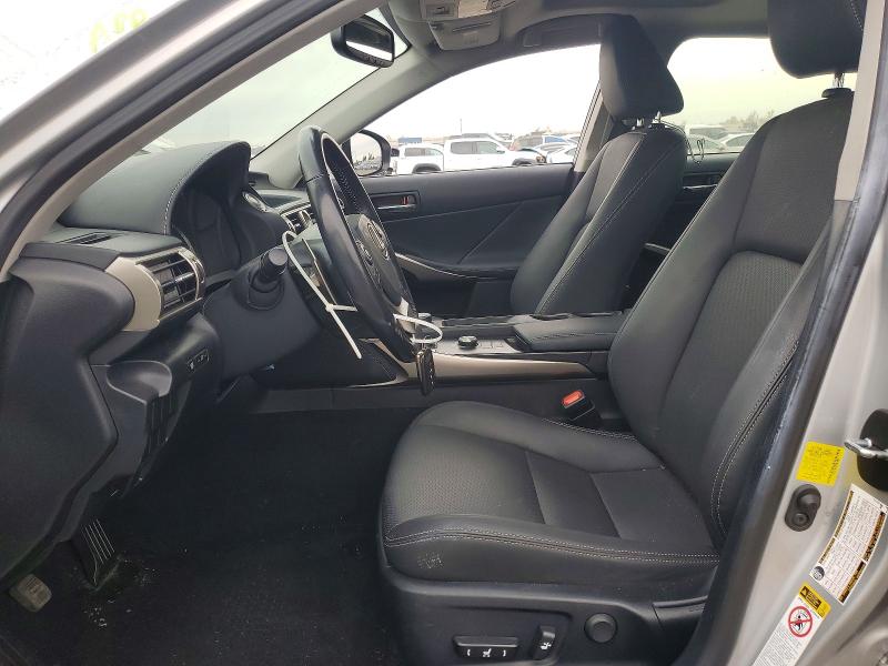 Photo 7 from auction – 2016 LEXUS IS 200T with VIN JTHBA1D29G5010481