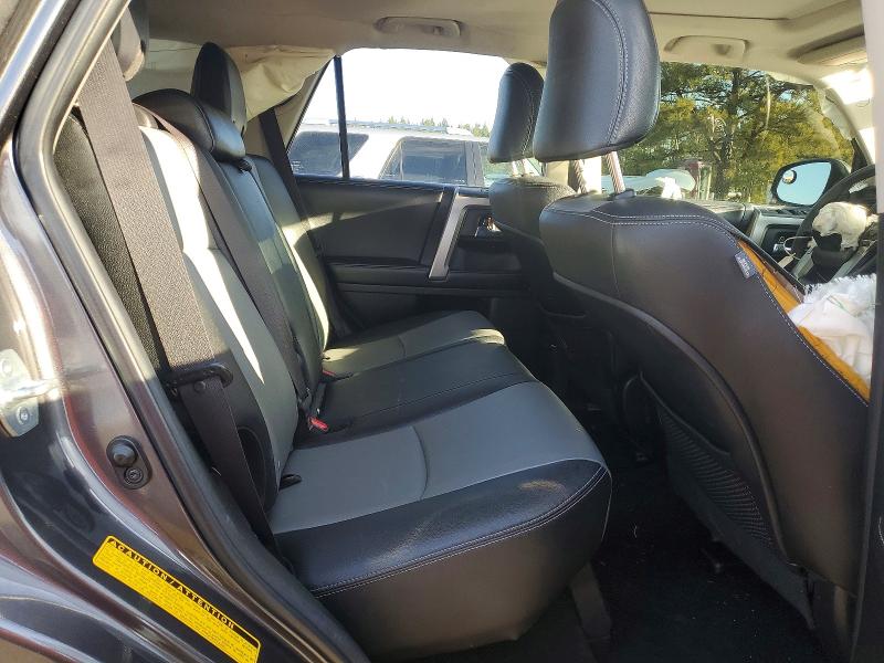 Photo 10 from auction – 2016 TOYOTA 4RUNNER with VIN JTEZU5JR4G5129650
