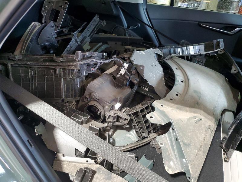 Photo 12 from auction – 2024 KIA NIRO EX with VIN KNDCR3LE3R5151197
