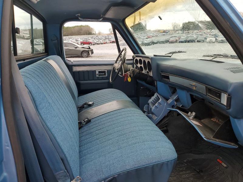 Photo 10 from auction – 1983 CHEVROLET K10 with VIN 2GCEK14HXD1137303