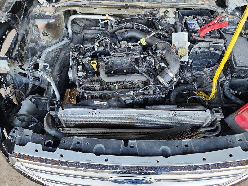 Photo 12 from auction – 2018 FORD ESCAPE SEL with VIN 1FMCU9HD0JUB55067