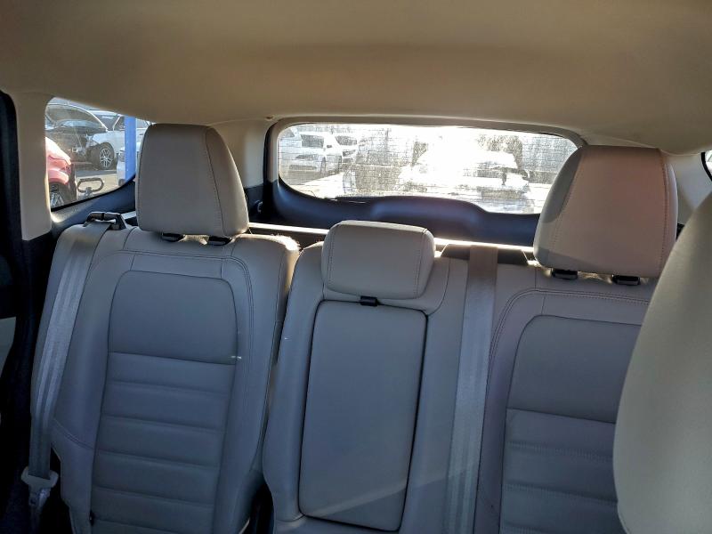 Photo 10 from auction – 2017 FORD ESCAPE SE with VIN 1FMCU0G92HUB29993