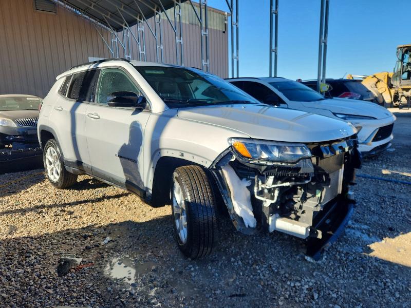 Photo 4 from auction – 2025 JEEP COMPASS LA with VIN 3C4NJDBN0ST524967