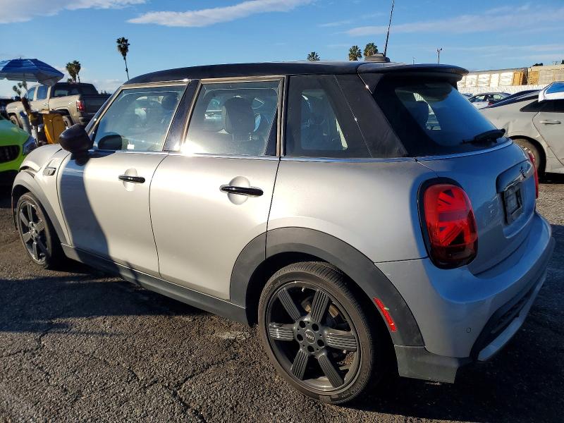 Photo 2 from auction – 2024 MINI COOPER with VIN WMW53DK09R2U39052
