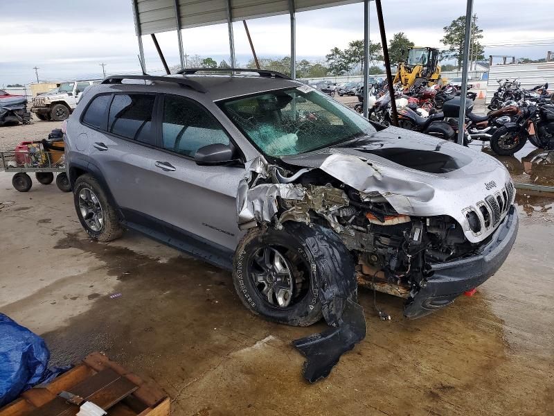 Photo 4 from auction – 2019 JEEP CHEROKEE T with VIN 1C4PJMBX4KD298125