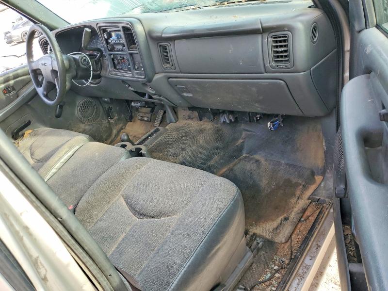 Photo 8 from auction – 2005 GMC SIERRA K25 with VIN 1GTHK24U25E343781