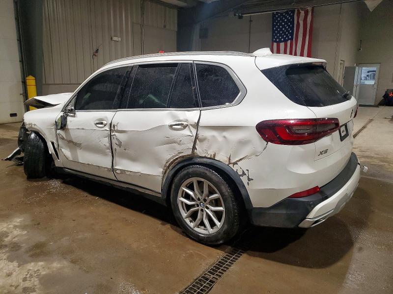 Photo 2 from auction – 2021 BMW X5 XDRIVE4 with VIN 5UXCR6C05M9H29681