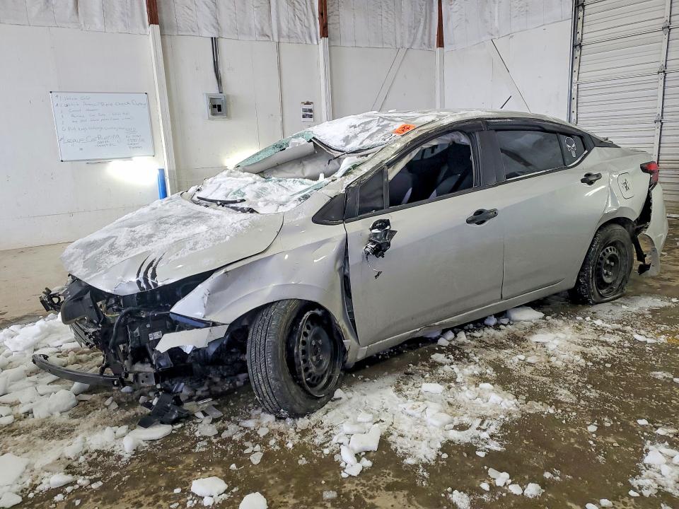 NISSAN VERSA 2025 with VIN 3N1CN8DV8SL873457 - Photo from auction