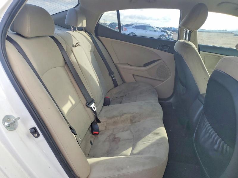 Photo 10 from auction – 2014 KIA OPTIMA with VIN KNAGM4A78E5458303