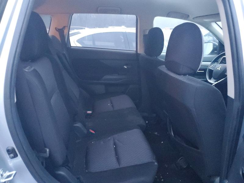 Photo 10 from auction – 2014 MITSUBISHI OUTLANDER with VIN JA4AZ3A3XEZ010956