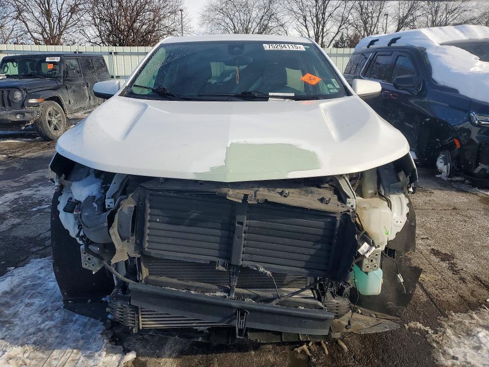 Photo 5 from auction – 2020 CHEVROLET EQUINOX with VIN 3GNAXKEV8LS560014