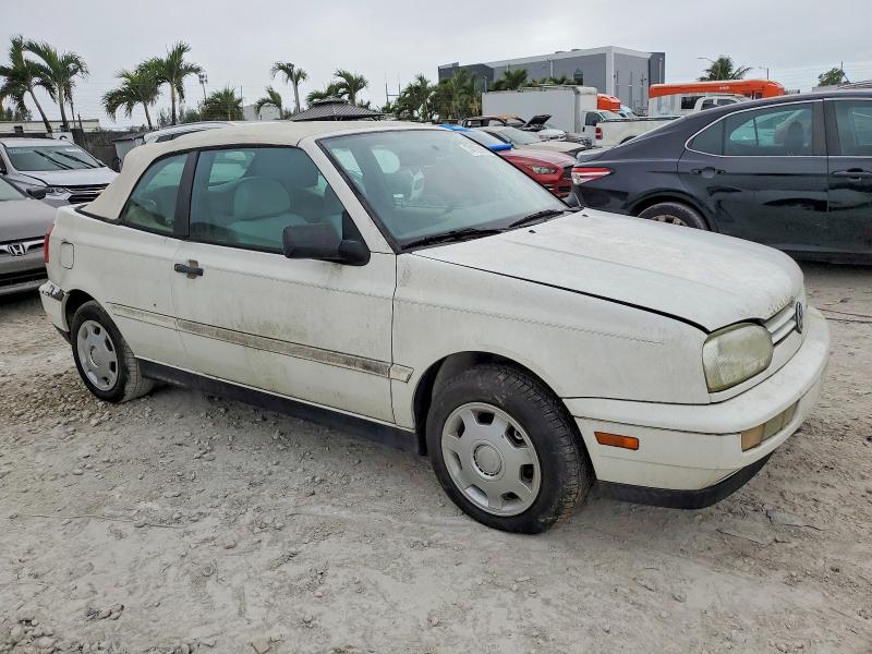 Photo 4 from auction – 1998 VOLKSWAGEN CABRIO with VIN 3VWAA81EXWM808675