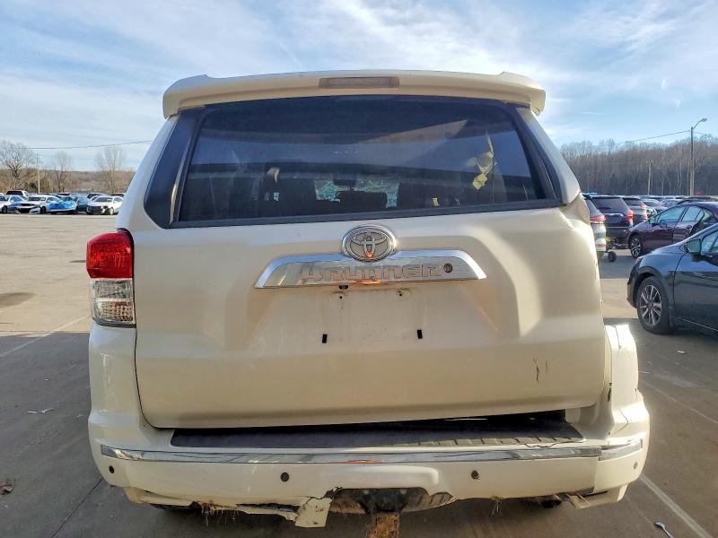 Photo 6 from auction – 2012 TOYOTA 4RUNNER SR with VIN JTEBU5JR7C5083047