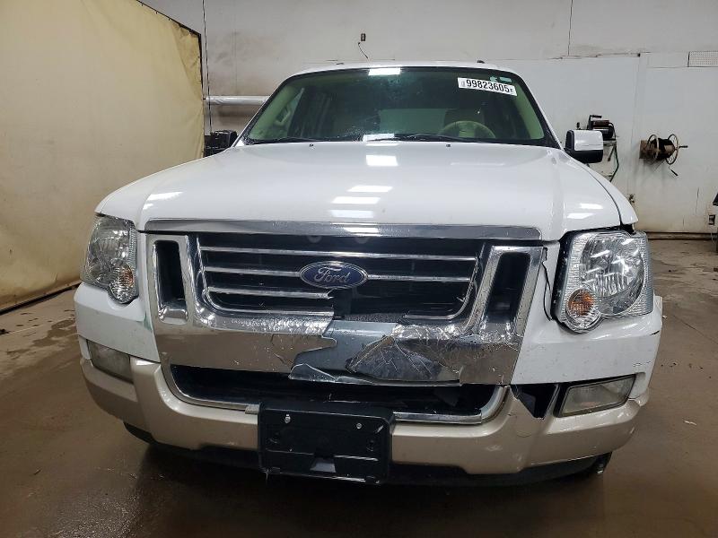 Photo 5 from auction – 2006 FORD EXPLORER with VIN 1FMEU74E76UB24353