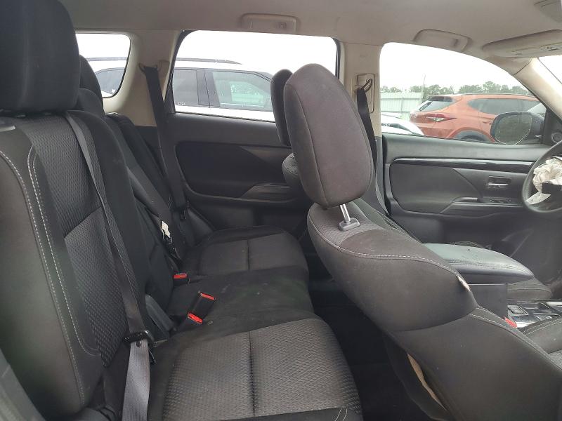 Photo 11 from auction – 2019 MITSUBISHI OUTLANDER with VIN JA4AD2A33KZ016957