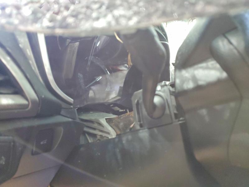 Photo 9 from auction – 2019 FORD FUSION with VIN 3FA6P0LU3KR274399