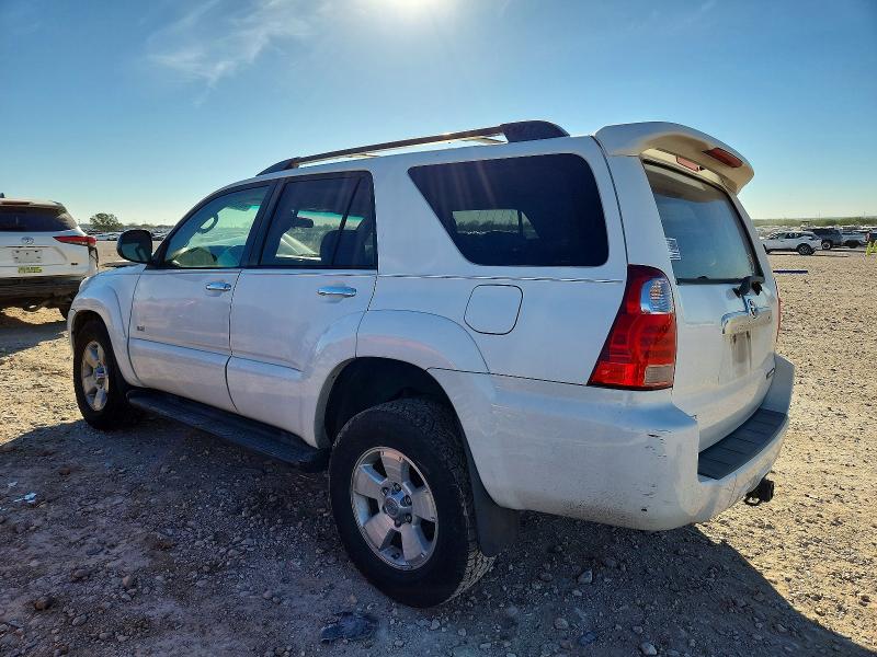 Photo 2 from auction – 2006 TOYOTA 4RUNNER SR with VIN JTEZU14R468042588
