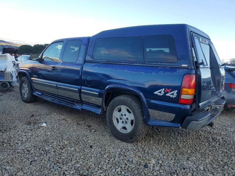 Photo 2 from auction – 1999 CHEVROLET SILVERADO with VIN 2GCEK19T7X1105653