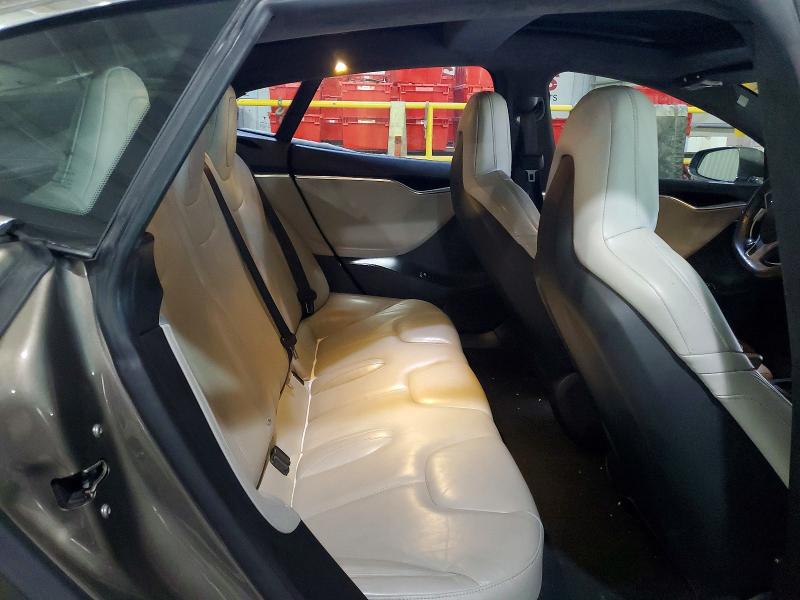Photo 10 from auction – 2016 TESLA MODEL S with VIN 5YJSA1E15GF132888