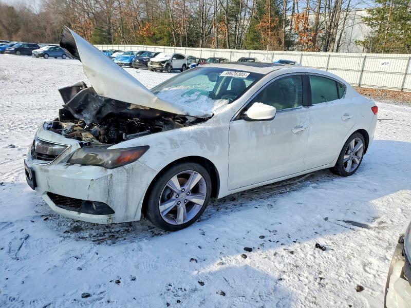 ACURA ILX 20 TEC 2013 with VIN 19VDE1F71DE013083 - Photo from auction