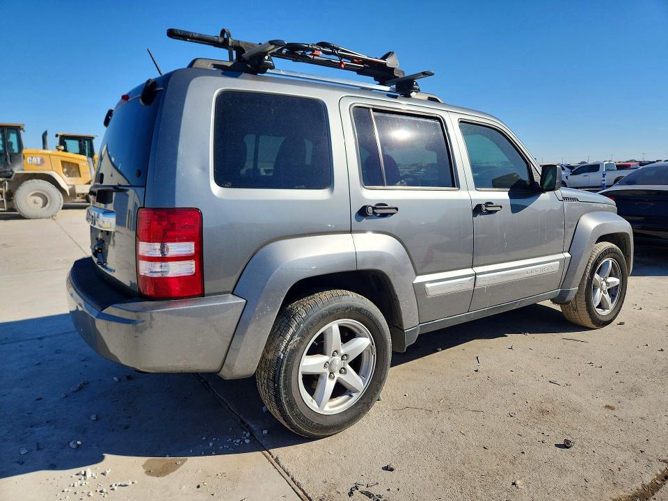 Photo 3 from auction – 2012 JEEP LIBERTY with VIN 1C4PJLCK3CW144511
