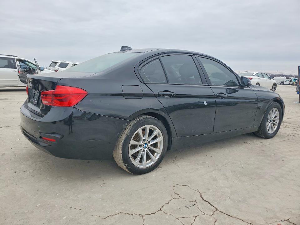 Photo 3 from auction – 2018 BMW 320 I with VIN WBA8E1G55JNU89055